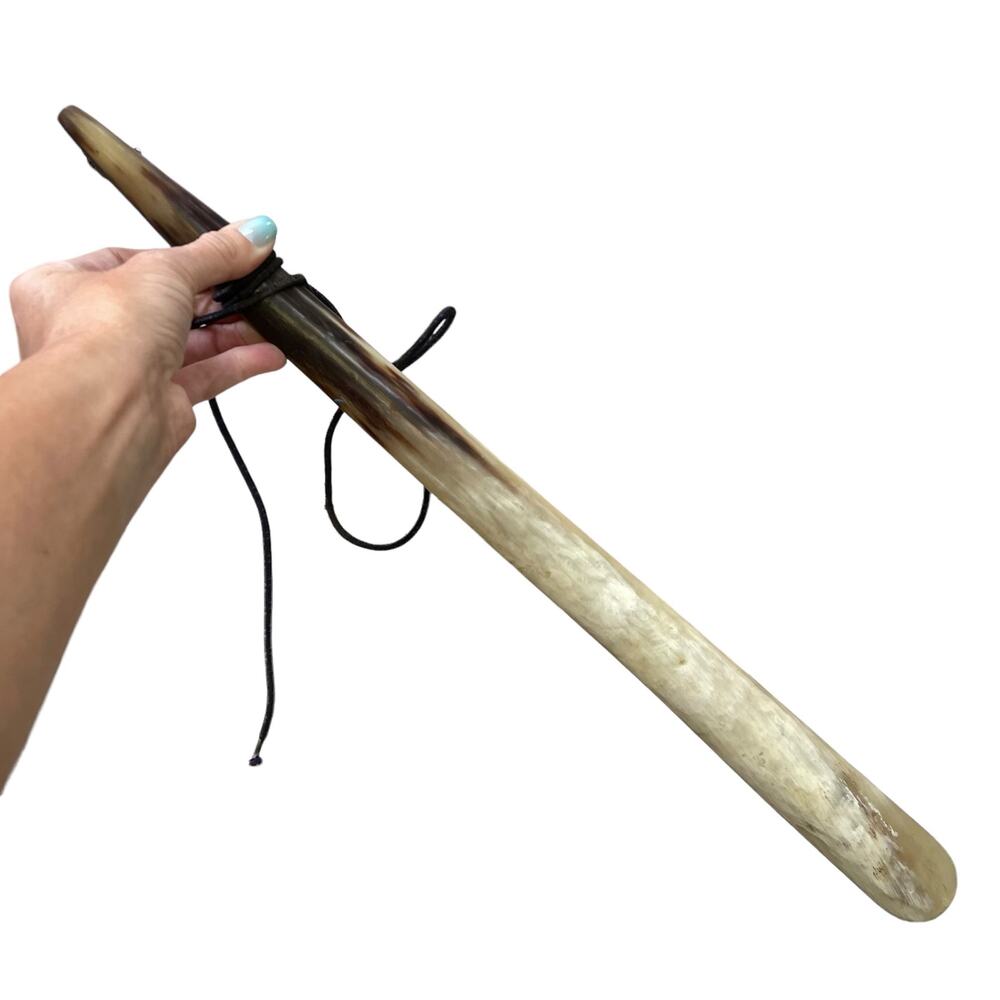 Vintage Handmade Real Horn Shoe Horn Long Grip Handle Collectible READ